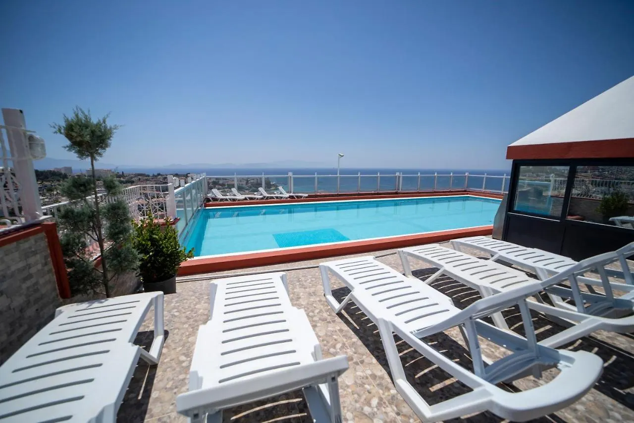 Silver Tower Residence Kusadası 2*,