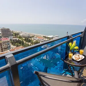 https://apt-orb-city-right-on-the-sea.batumihotels.net