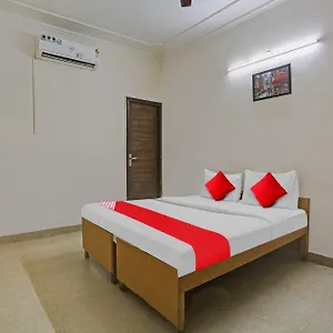 O Stanley Falls 4*, Gurgaon India