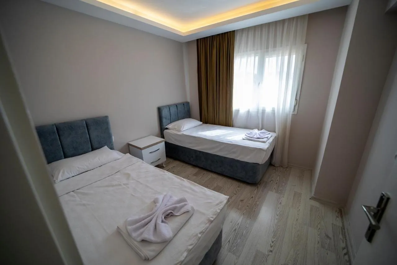 Silver Tower Residence Kusadasi 2*,
