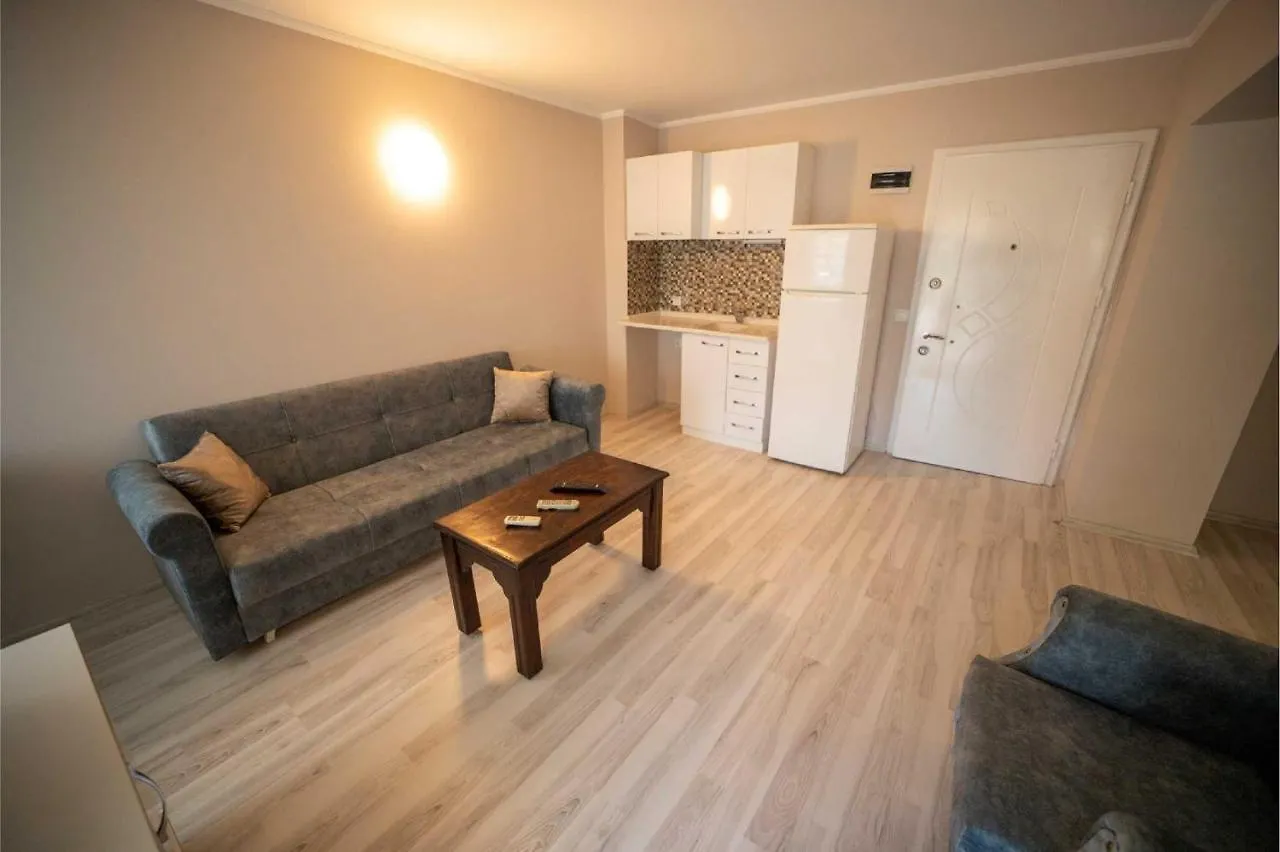 Silver Tower Residence Kusadasi 2*,